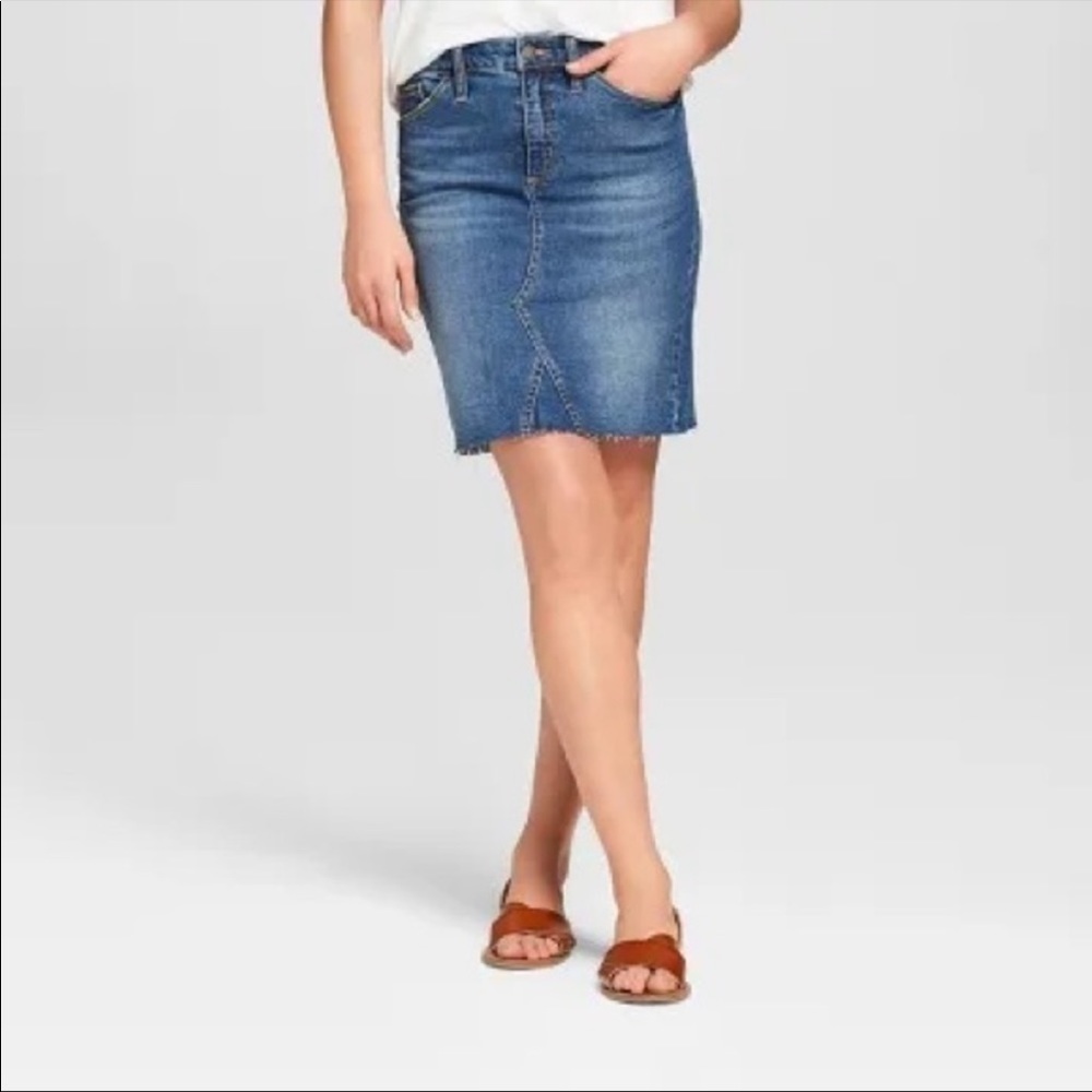 Universal Thread Denim Jean Mini Skirt Dark Wash Size 2